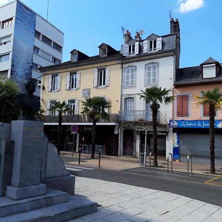 Appartement Hypercentre Tarbes - 2 Grandes Chambres Esterno foto