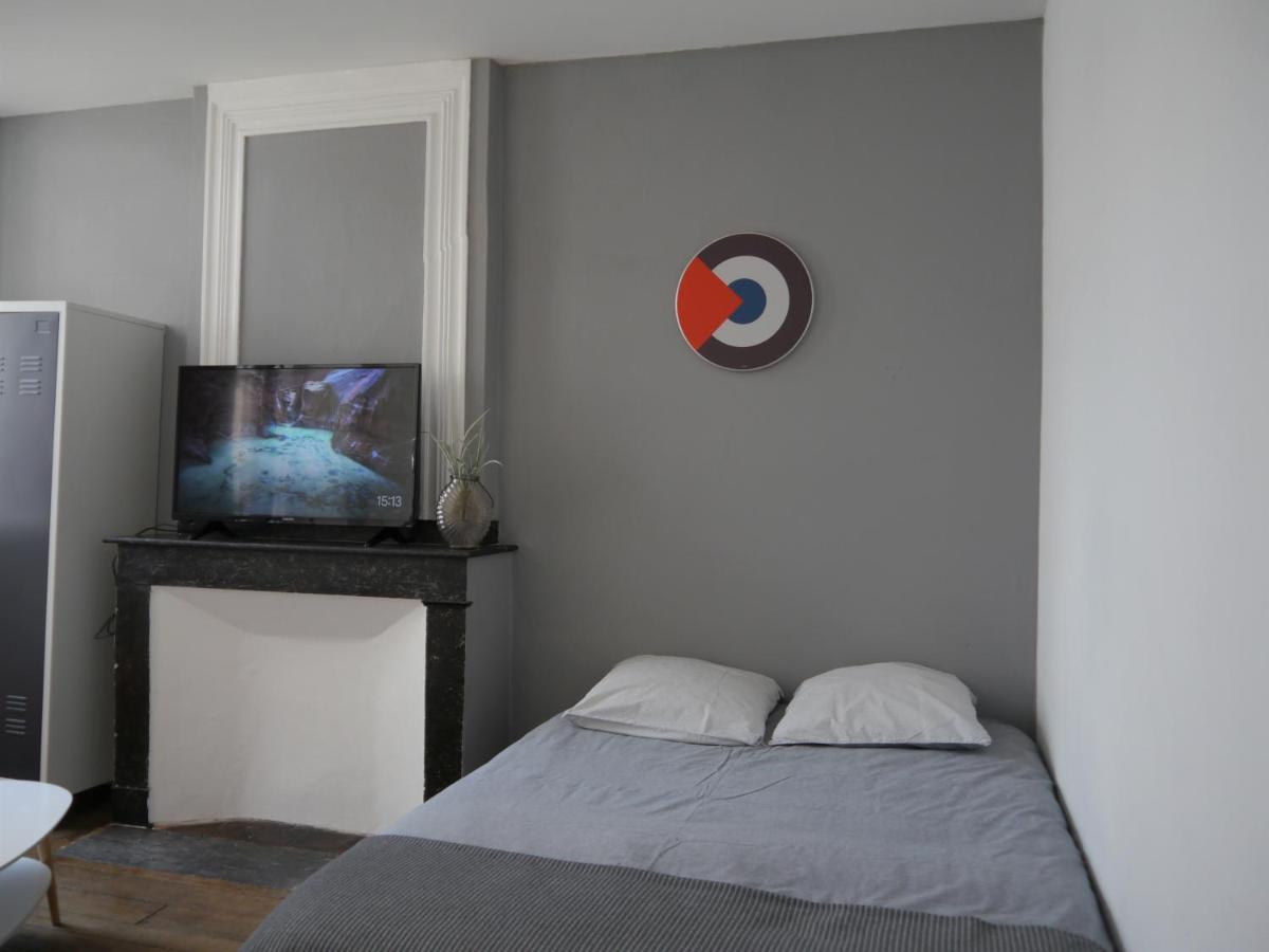 Appartement Hypercentre Tarbes - 2 Grandes Chambres Esterno foto