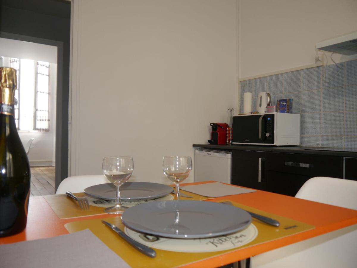 Appartement Hypercentre Tarbes - 2 Grandes Chambres Esterno foto